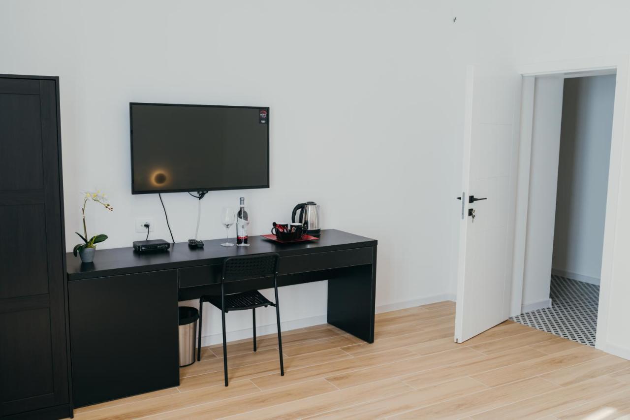Poppy Downtown Suites Sarajevo SJJ Eksteriør bilde